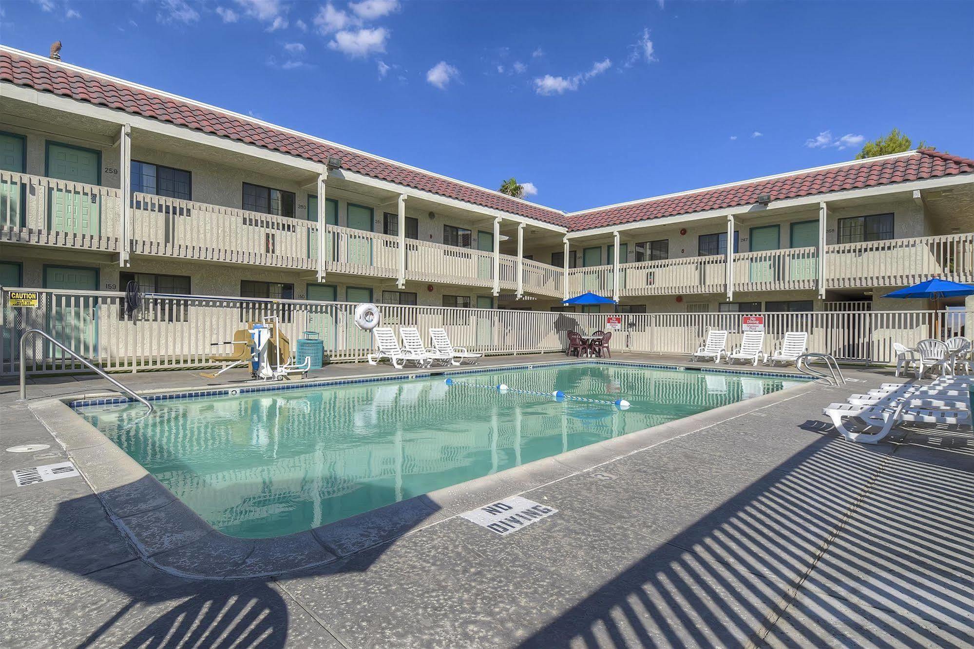 Motel 6-Barstow, Ca Kültér fotó